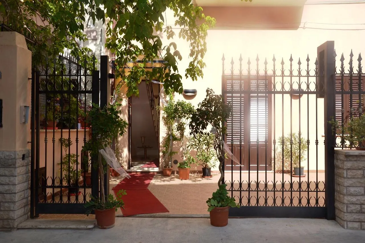 Bed&Breakfast Il Golfo Sferracavallo Italy
