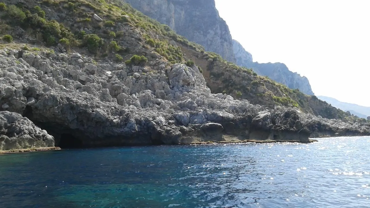 Bed&Breakfast Il Golfo Sferracavallo 3*,  Italy